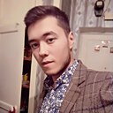Parviz, 32 года