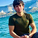 Макс, 22 года