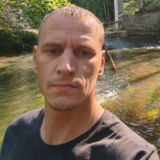 Фотография мужчины Саня, 37 лет из г. Нестеров