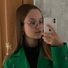 Фотография девушки Настасья, 19 лет из г. Екатеринбург