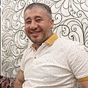 Кахрамон, 37 лет