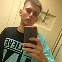 Артём, 22 года