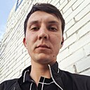 Максим, 25 лет