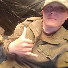 Фотография мужчины Вова Черняков, 20 лет из г. Сыктывкар