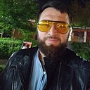 Магомед, 32 года