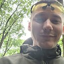 Максим, 22 года