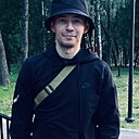 Ден, 34 года