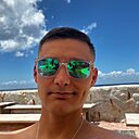 Валентин, 33 года