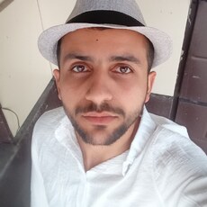 Фотография мужчины Акиф, 23 года из г. Ханты-Мансийск