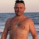 Макс, 32 года