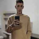 Денис, 33 года