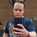 Искандер, 26 лет