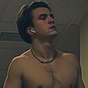 Максим, 22 года