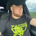 Роман, 33 года