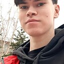 Денис, 23 года
