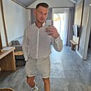 Андрей, 37 лет