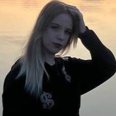 Фотография девушки Алёна, 21 год из г. Оренбург