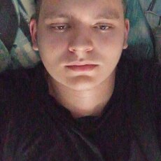 Фотография мужчины Владислав, 18 лет из г. Минусинск