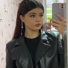 Фотография девушки Диляра, 19 лет из г. Ижевск