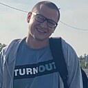 Денис, 33 года