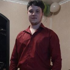 Фотография мужчины Денис, 20 лет из г. Киселевск