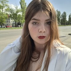 Фотография девушки Юлия, 18 лет из г. Ростов-на-Дону