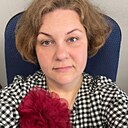Фи, 42 года