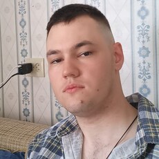 Фотография мужчины Артём, 23 года из г. Мирный (Архангельская Область)
