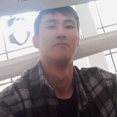 Фотография мужчины Denis, 21 год из г. Бишкек