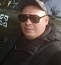 Антон, 37 лет