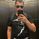 Роман, 31 год