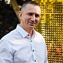 Роман, 44 года