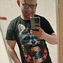 Максим, 23 года