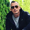 Анатолий, 31 год