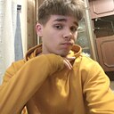 Максим, 19 лет