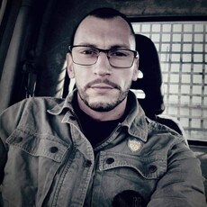 Фотография мужчины Rares, 31 год из г. Baia Mare