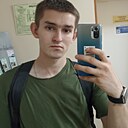 Артём, 24 года