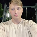 Владимир, 23 года