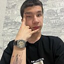 Максим, 19 лет