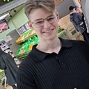 Алексей, 18 лет