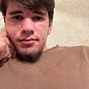 Зайну, 21 год