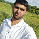 Али, 21 год