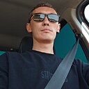 Нурлан, 33 года