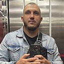 Роман, 33 года