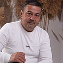 Сеймур, 49 лет