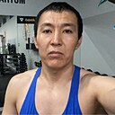 Саке Назарбайев, 35 лет