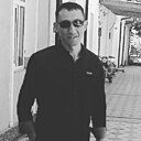Нео, 40 лет