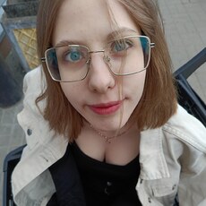 Фотография девушки Сашка, 18 лет из г. Санкт-Петербург