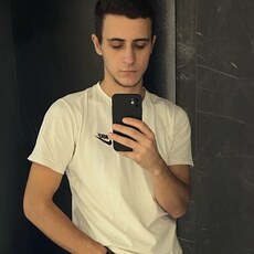 Фотография мужчины Алексей, 19 лет из г. Северская