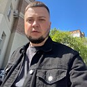 Олег, 32 года